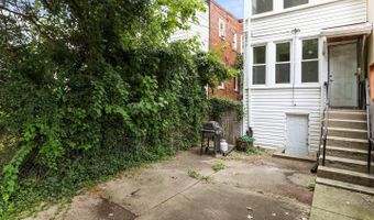 952 SHEPHERD ST NW # LOWER LEVEL, Washington, DC 20011