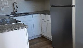 5 Arrowhead Dr 48, Algonquin, IL 60102