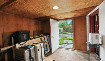 85 Peck St, Berlin, CT 06037