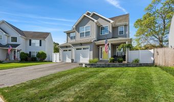 56 Marlin Ct, Bayville, NJ 08721