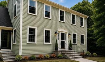 604 W Reach Dr, Jamestown, RI 02835