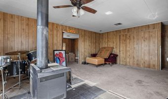 18371 View Point Dr, Anderson, CA 96007