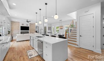 1216 Goodwin Ave, Charlotte, NC 28205