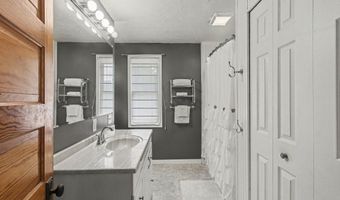 210 Pine St, Allegan, MI 49010