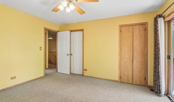 782 Highview Ct C, Antioch, IL 60002