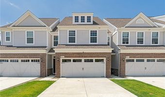 835-2 Dipper Ln, Aurora, OH 44202