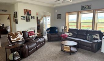 307 Howie Rd, Big Timber, MT 59011