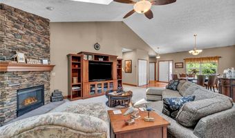 880 Shadow Creek Trl, Amherst, OH 44001