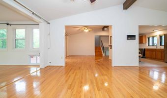 7814 WENDY RIDGE Ln, Annandale, VA 22003