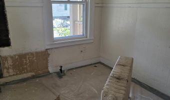 33 Oak St, Brattleboro, VT 05301