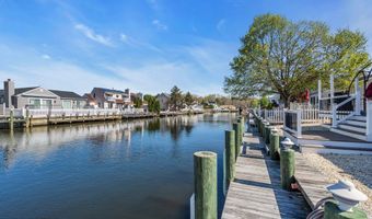 74 Ocean Gate Ave, Bayville, NJ 08721