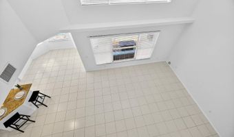 7711 Nottinghill Sky Dr, Apollo Beach, FL 33572