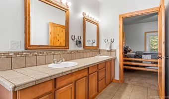 10389 Gamann Dr, Cascade, ID 83611