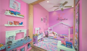 3236 S Bender Ave, Akron, OH 44319