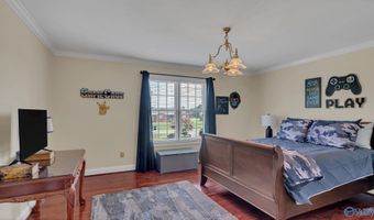 1023 E Main St, Albertville, AL 35951