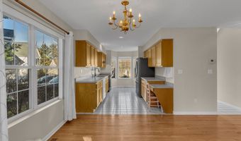 20 Lakeview Dr 20, Branford, CT 06405