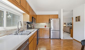 847 E WINDFIELD Pl, Appleton, WI 54911