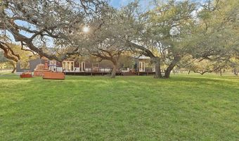 1523 Meadow Gln, Adkins, TX 78101