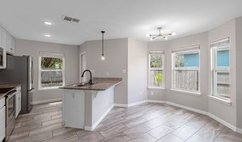 1933 Admiral Ln, Aransas Pass, TX 78336