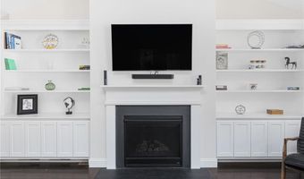 919 Ten Rod Rd, Exeter, RI 02822