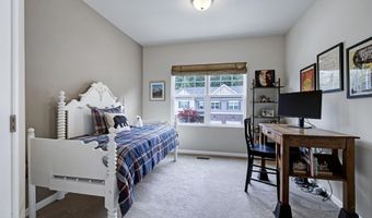 630 Briarcliff St, Apex, NC 27502