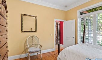 280 St Andrews Ln, Albertville, AL 35951
