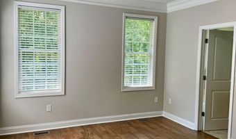 205 Huntington Shls, Athens, GA 30606