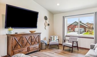 1005 Westwood Cir, Belgrade, MT 59714