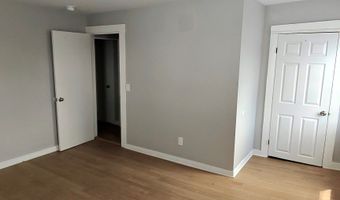 982 Pembroke St 2L, Bridgeport, CT 06608