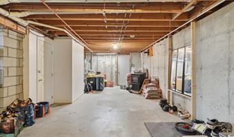 33 Valley View Rd, Berlin, VT 05679