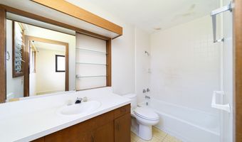 1556 ALU St, Hilo, HI 96720