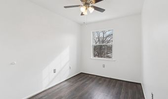 8703 VILLAGE GREEN Ct, Alexandria, VA 22309