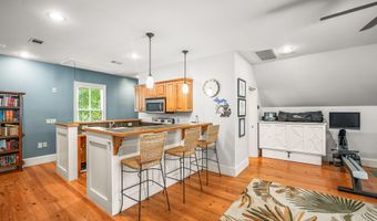 4 Waterbird Dr, Beaufort, SC 29907