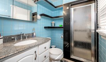 990 HILL Dr, Allentown, PA 18103