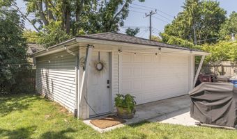 2041 Norfolk Ave, Ann Arbor, MI 48103
