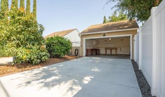 3381 Par Dr, La Mesa, CA 91941