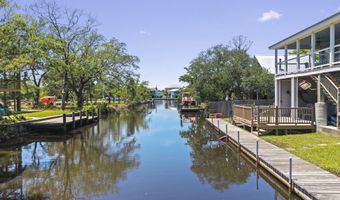 4229 21st Ave, Bay St. Louis, MS 39520
