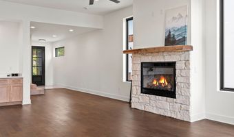 215 Whisper Ridge Dr, Bigfork, MT 59911