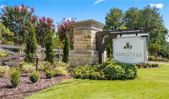 1053 Homestead Dr, Milton, GA 30004