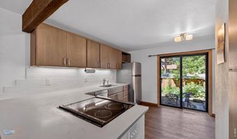 4656 Greenbriar Ct 90, Boulder, CO 80305