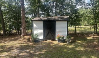 611 E L Ives Dr, Aberdeen, NC 28315