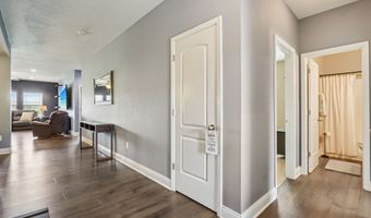 1893 Devonshire Ave, Avon, IN 46123