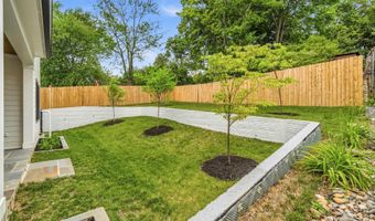 1905 N TAYLOR St, Arlington, VA 22207