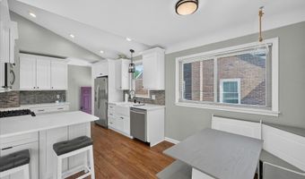 6796 Norwood Ave, Allen Park, MI 48101