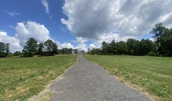 131 Bessey Ridge Rd, Albion, ME 04910