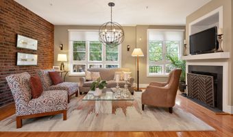 729 N FAYETTE St, Alexandria, VA 22314