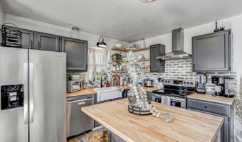 148 Pocono Rd, Albrightsville, PA 18210