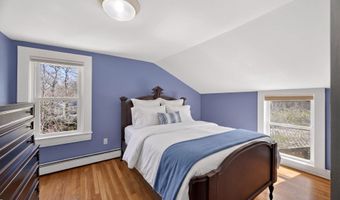 69 County Rd, Bourne, MA 02532