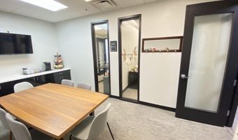 517 N WESTHILL Blvd, Appleton, WI 54914