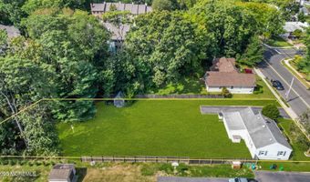 106 Van Brackle Rd, Aberdeen, NJ 07747